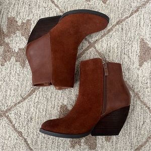 Size 6 indie wedge bootie